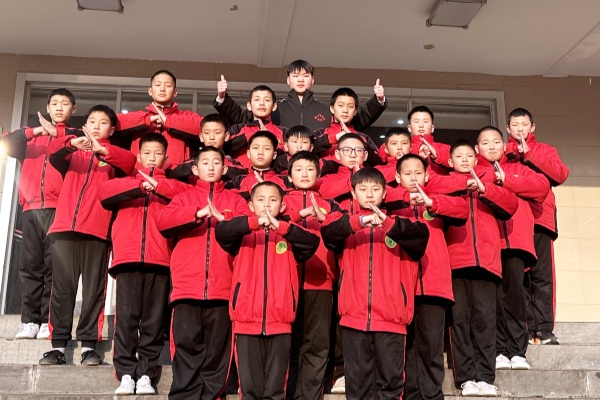 嵩山少林武校军事化管理是什么样的?日常管理、课程安排全揭秘